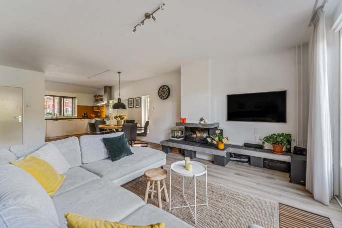 Brugakker 3660, 3704 LR, Zeist